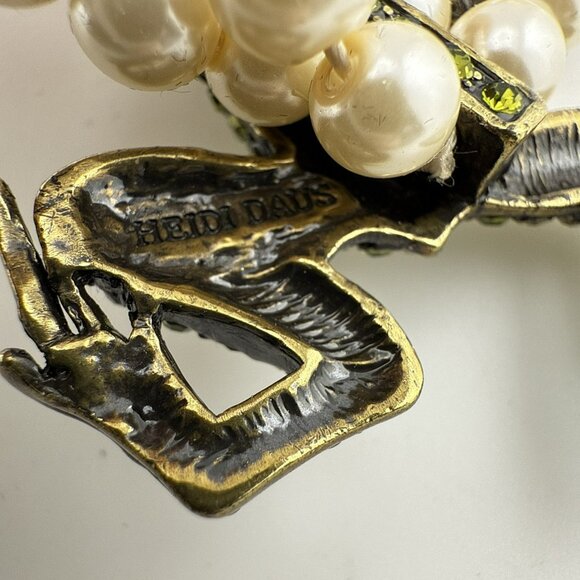 Heidi Daus Necklace Frog Toad Green Kissing Frog Pearl Crystal Triple Strand - Picture 11 of 15